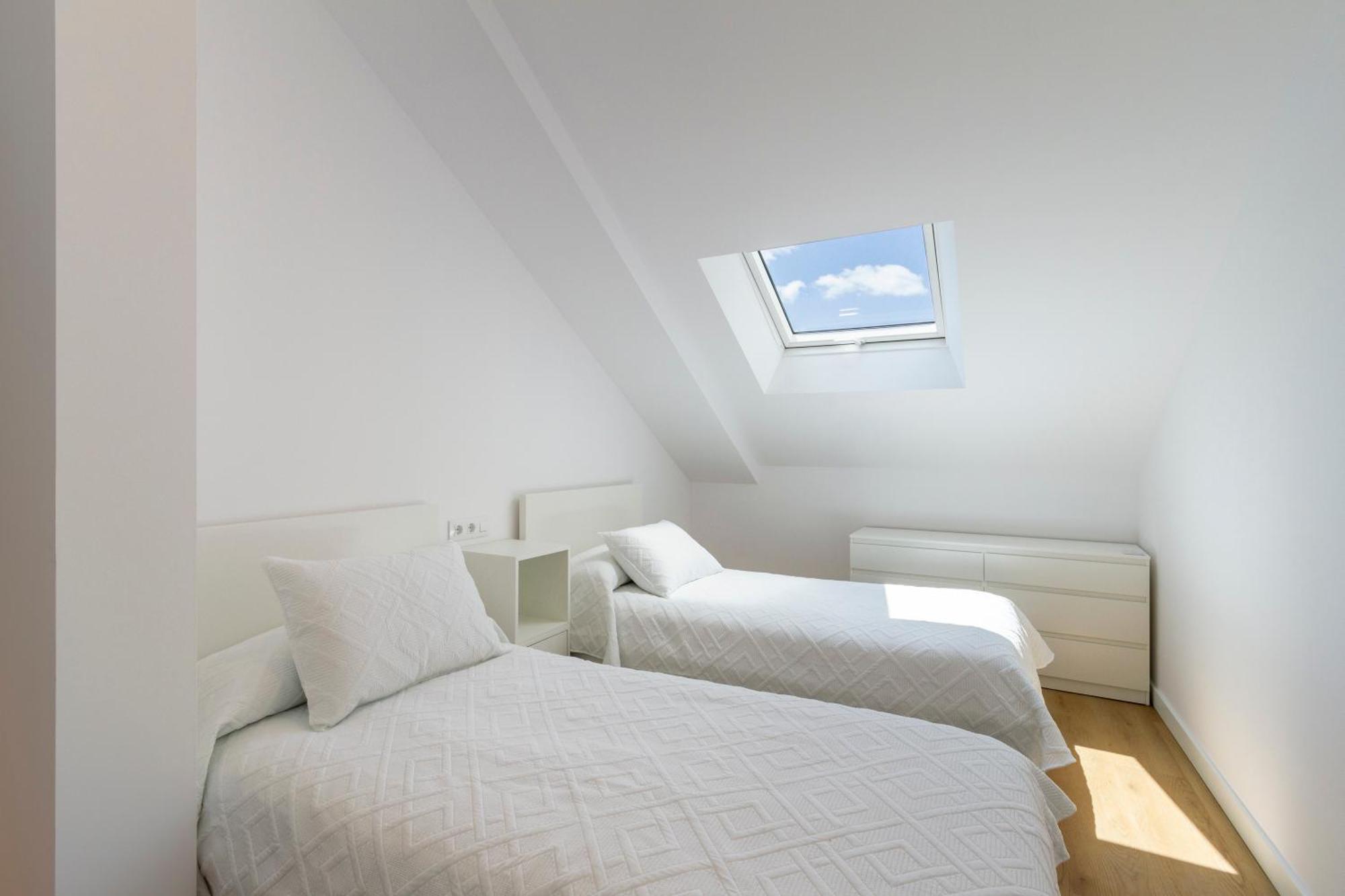 Urbanfive Apartamentos Ourense Centro Екстер'єр фото