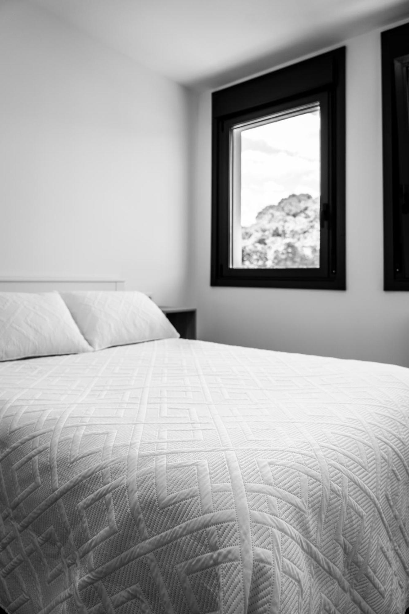 Urbanfive Apartamentos Ourense Centro Екстер'єр фото