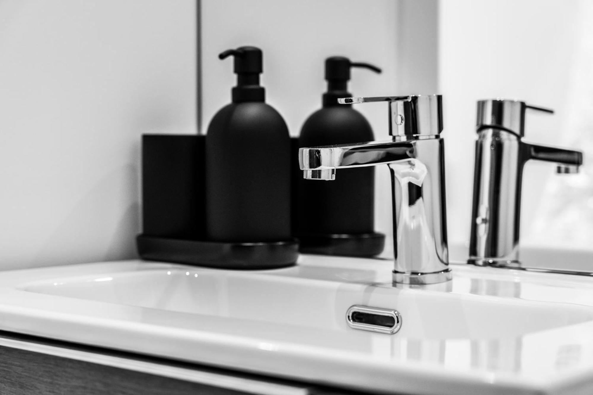 Urbanfive Apartamentos Ourense Centro Екстер'єр фото