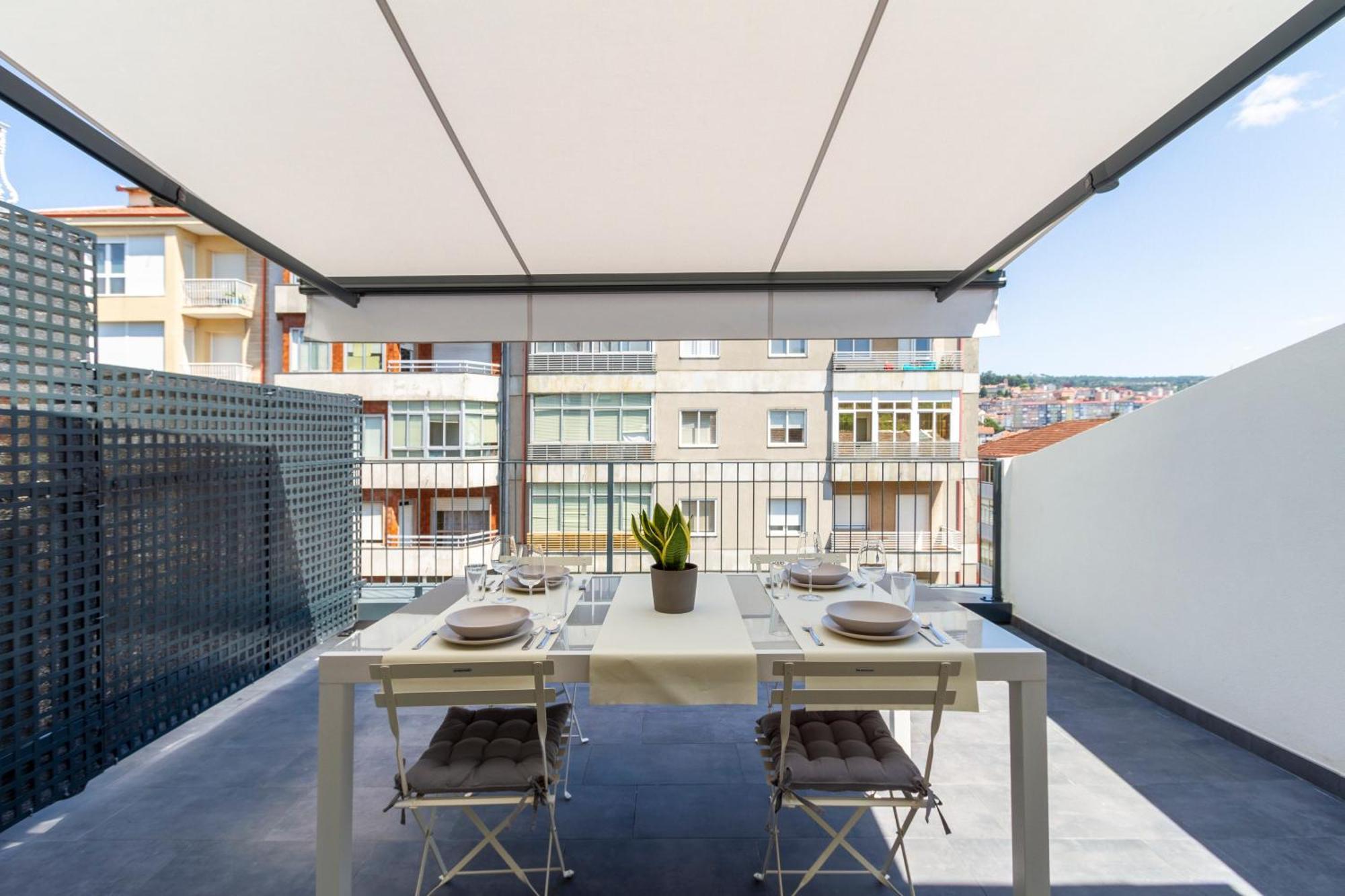 Urbanfive Apartamentos Ourense Centro Екстер'єр фото